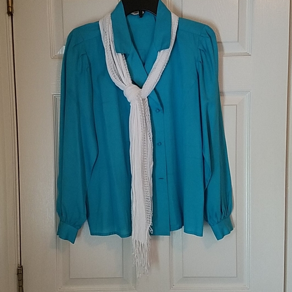 Scarf - Picture 3 of 3